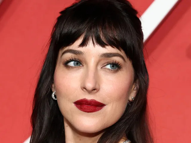 Chanel signe avec Angèle, Lux Pascal, Celeste et Clara Luciani la plus folle soirée de la rentrée